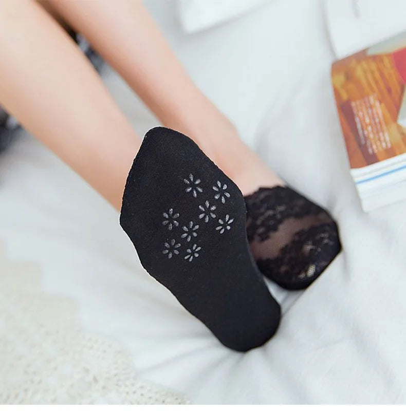 Women's Lace Invisible Ankle Socks | Chic No-Show Comfort