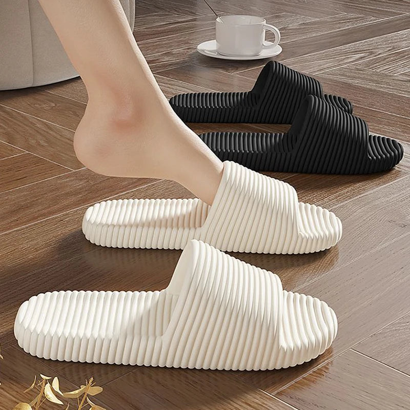 Fashion Men's Slippers Summer Comfortable Anti-Slip Soft Soles House Sandals for Indoor Outdoor Beach Breathable Shower Slide