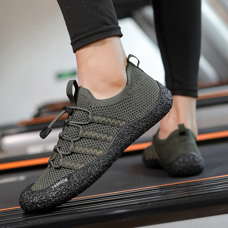 Couples Barefoot Hiking Shoes Lightweight Breathable Quick-Dry Beach Shoes Suitable for Fitness Outdoor Sports And Swimming