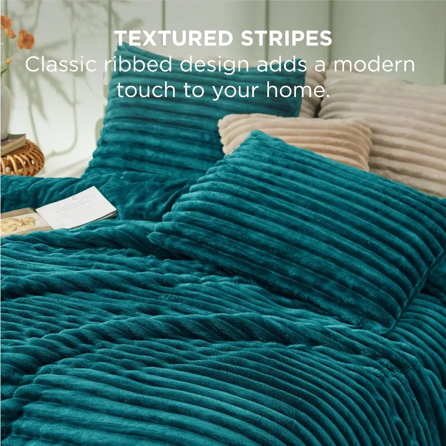 King Size Fluffy Teal Comforter Set | Plush Faux Fur Bedding