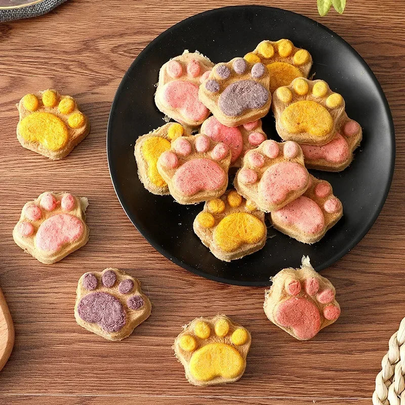 Delicious Cat Snacks | Freeze-Dried Cat Biscuit Treats for Training Rewards