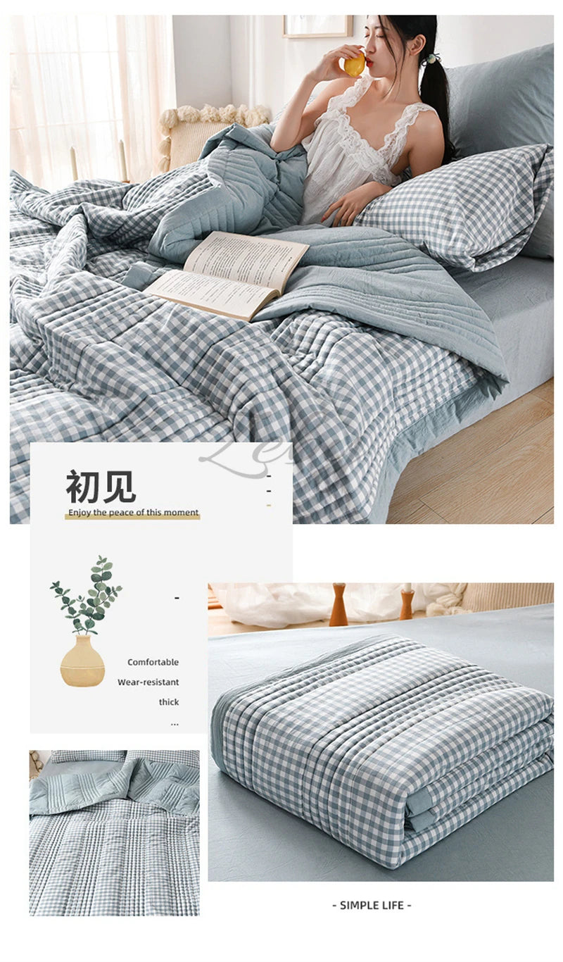 Quilted Spring Summer Quilt | Soft Comfortable Queen Size Blanket