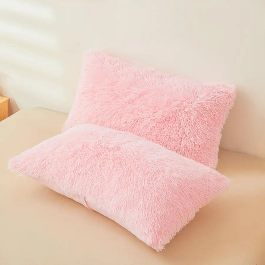 Luxurious Pink Faux Fur Comforter Cover Set | Cozy 3-Piece Queen Bedding