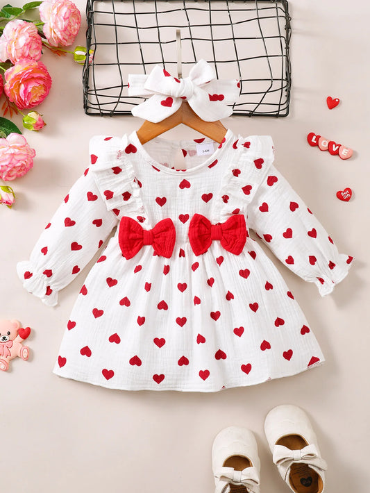 Conjunto de vestido y camiseta de manga larga con estampado de corazón para niñas | Atuendo elegante para primavera y otoño