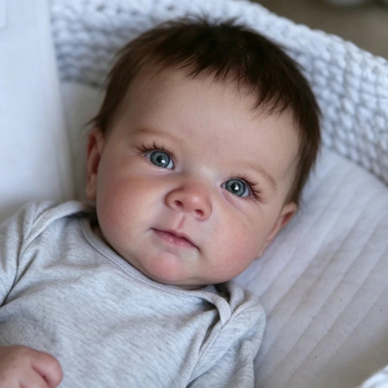 Lifelike 45cm Reborn Baby Doll - Perfect Gift for All Ages