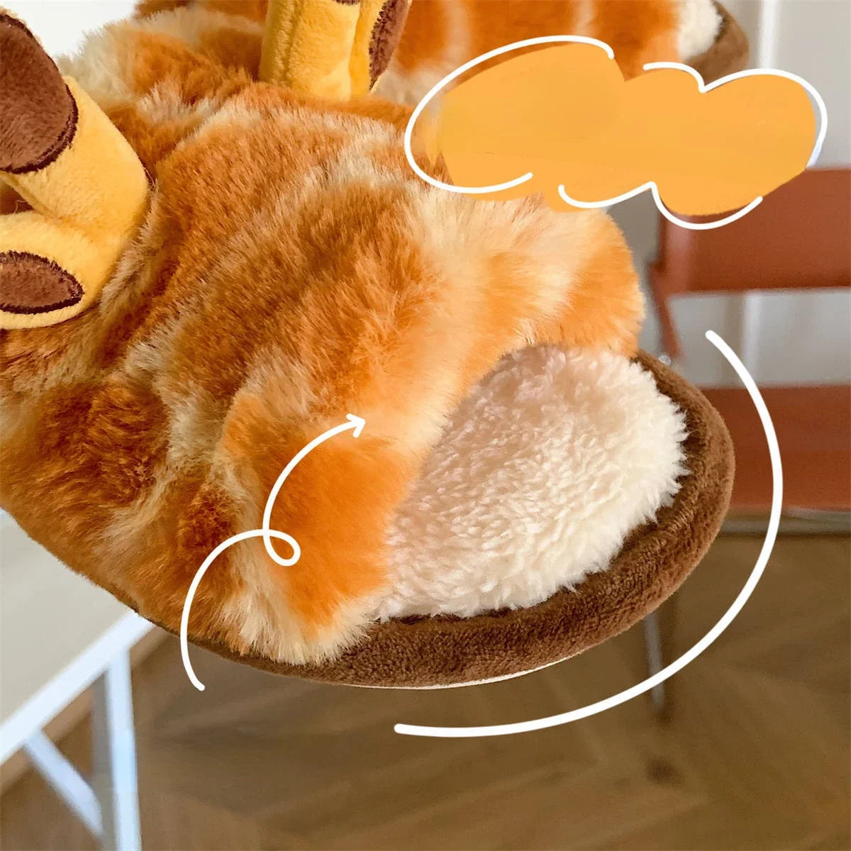Women's Cartoon Giraffe Plush Slippers | Cozy Indoor Shoes