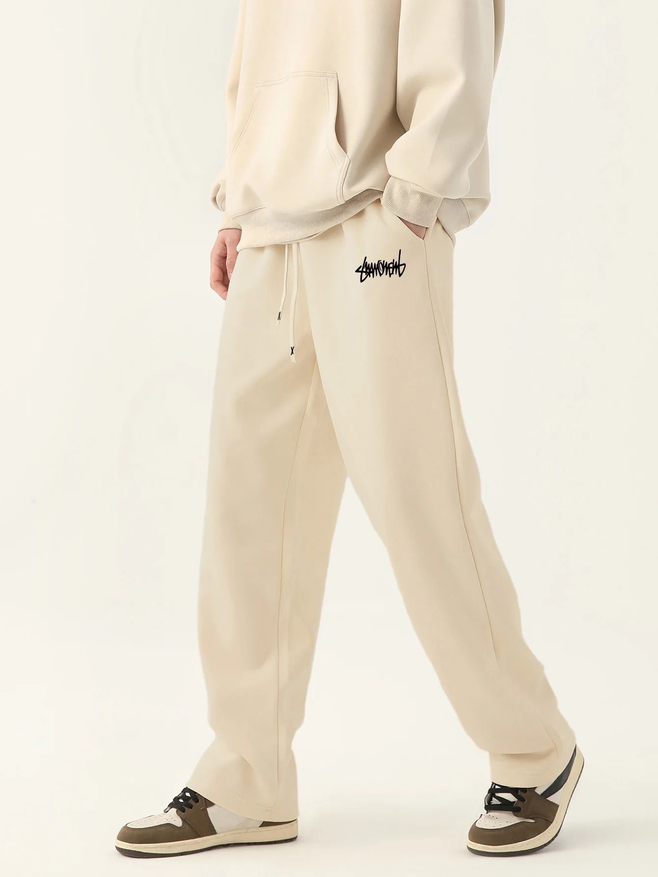 Men's Baggy Jogging Pants | Breathable & Fashionable Sweatpants
