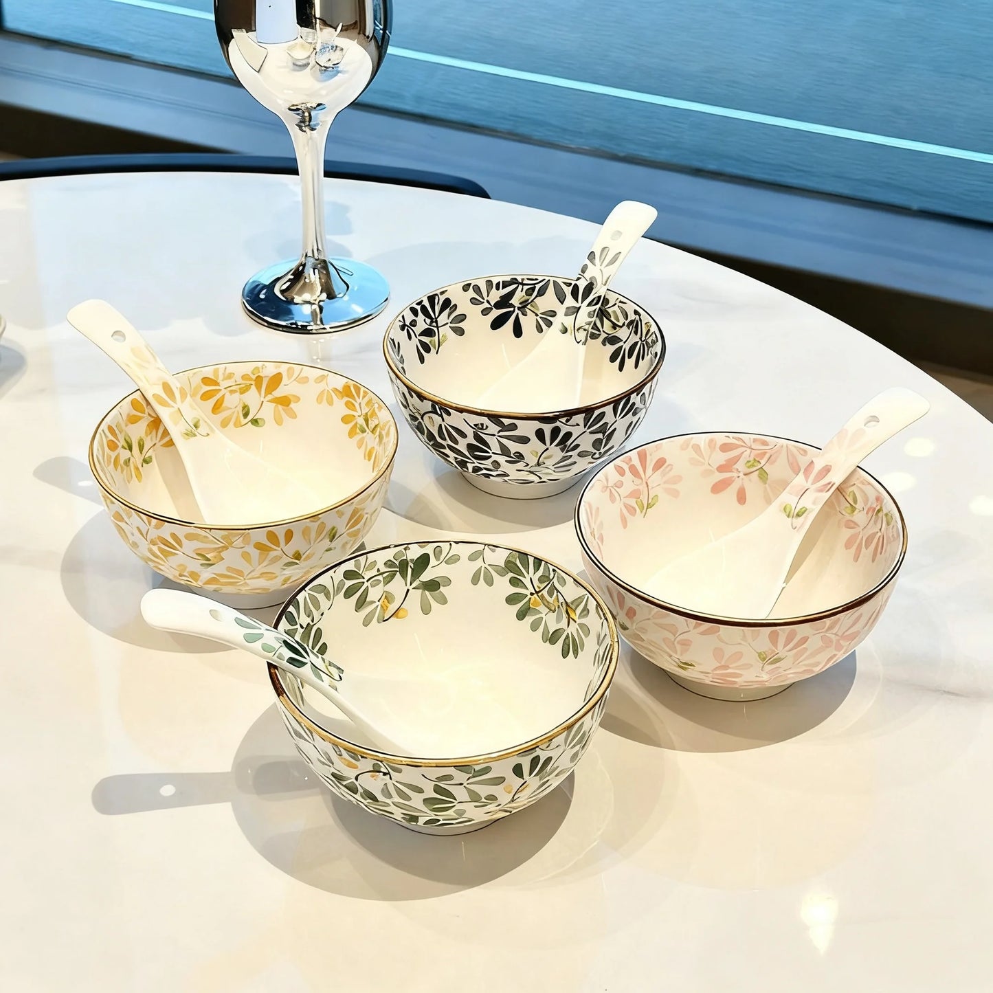 Elegant 4-Piece Floral Ceramic Bowls Set for All Occasions