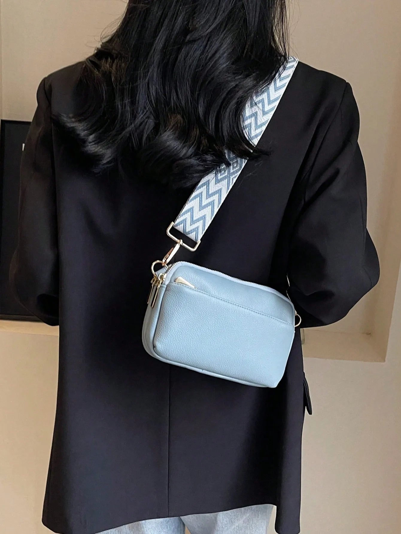 Fashionable Solid Color Crossbody Bag | Stylish PU Shoulder Bag