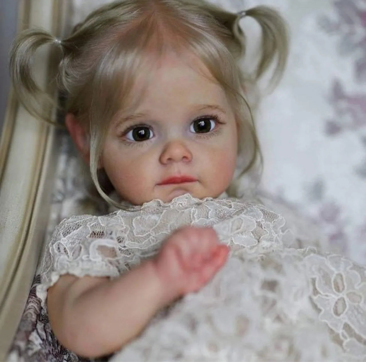 60CM Handmade Soft Vinyl Silicone Reborn Toddler Doll | Lifelike