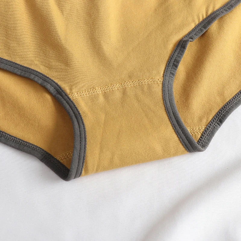 Seamless Women's Cotton Panties | Breathable & Comfortable Underwear