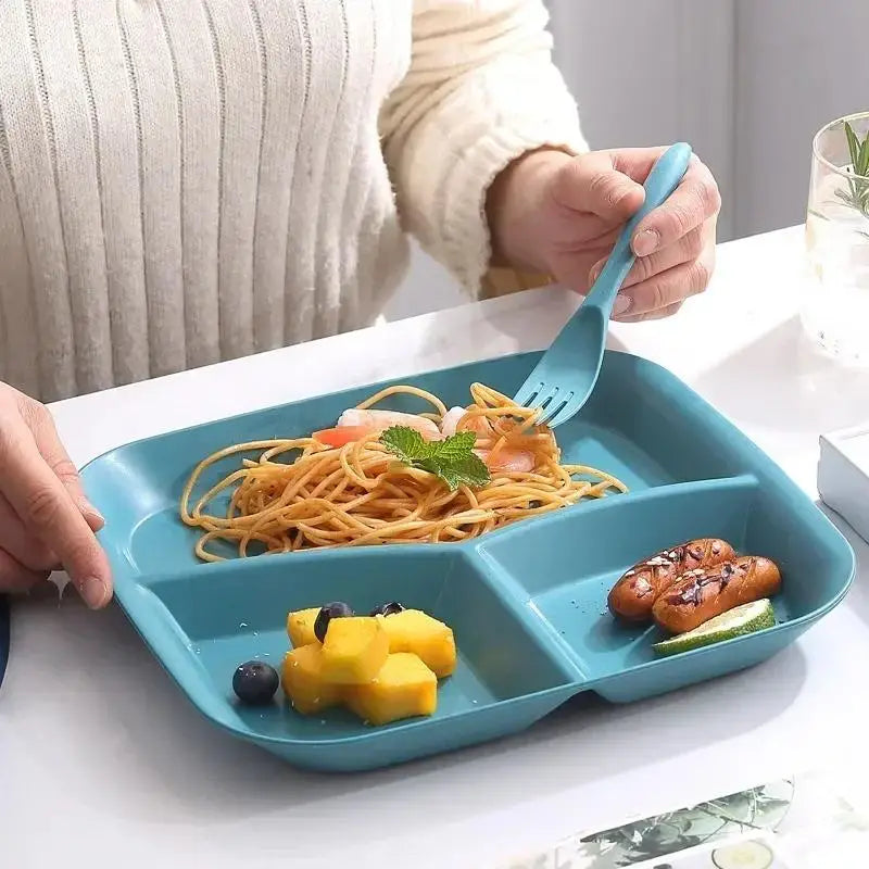 Three-Grid Partitioned Plastic Dining Plate | Versatile Meal Dish