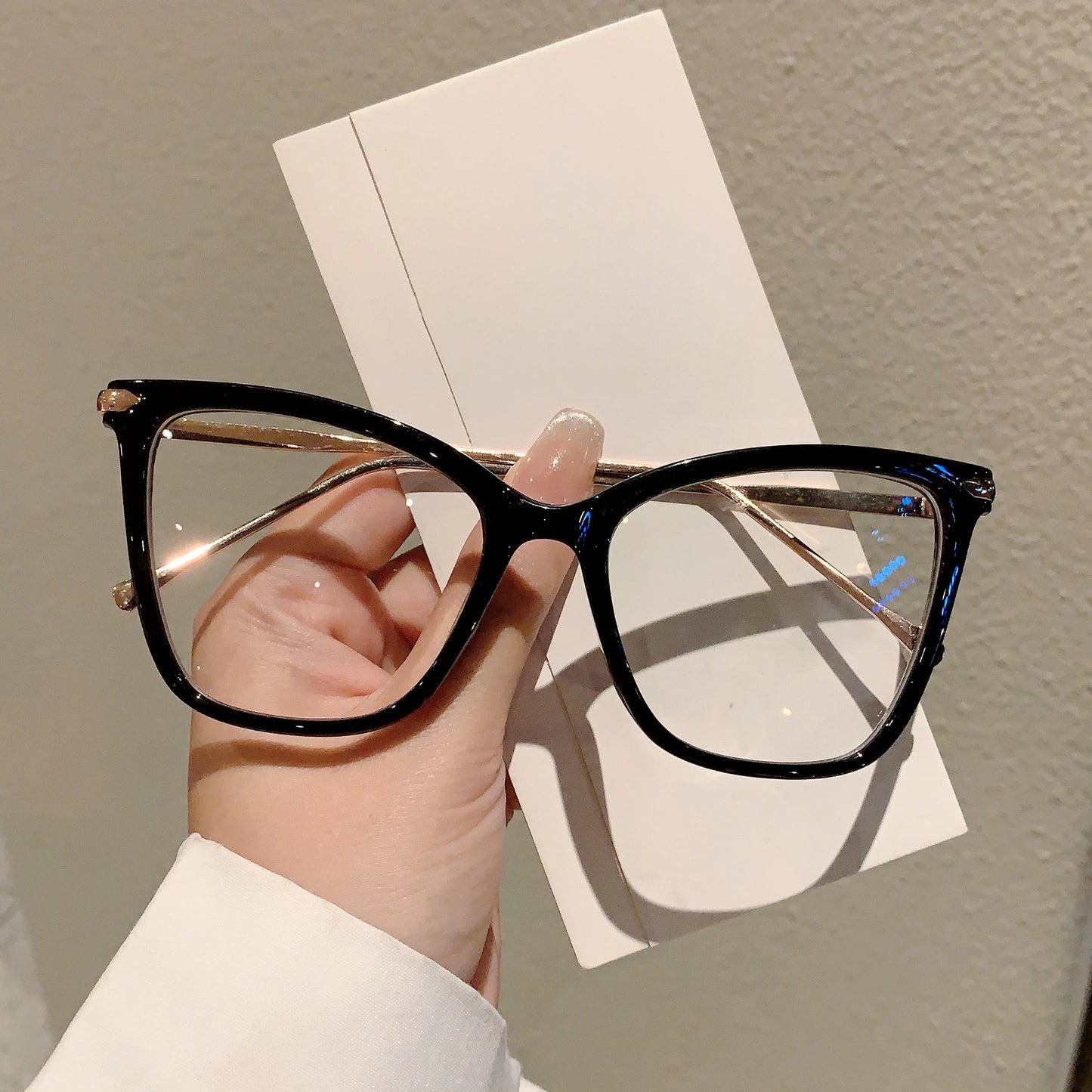 Trendy Cat Eye Glasses | Fashionable Blue Light Blocking Eyewear