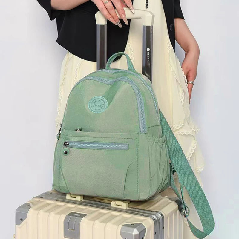 Mochila Chic Multicolor | Bolso de Viaje Ligero y Elegante