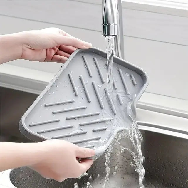Versatile Silicone Kitchen Storage Rack Tray with Drainage Solution