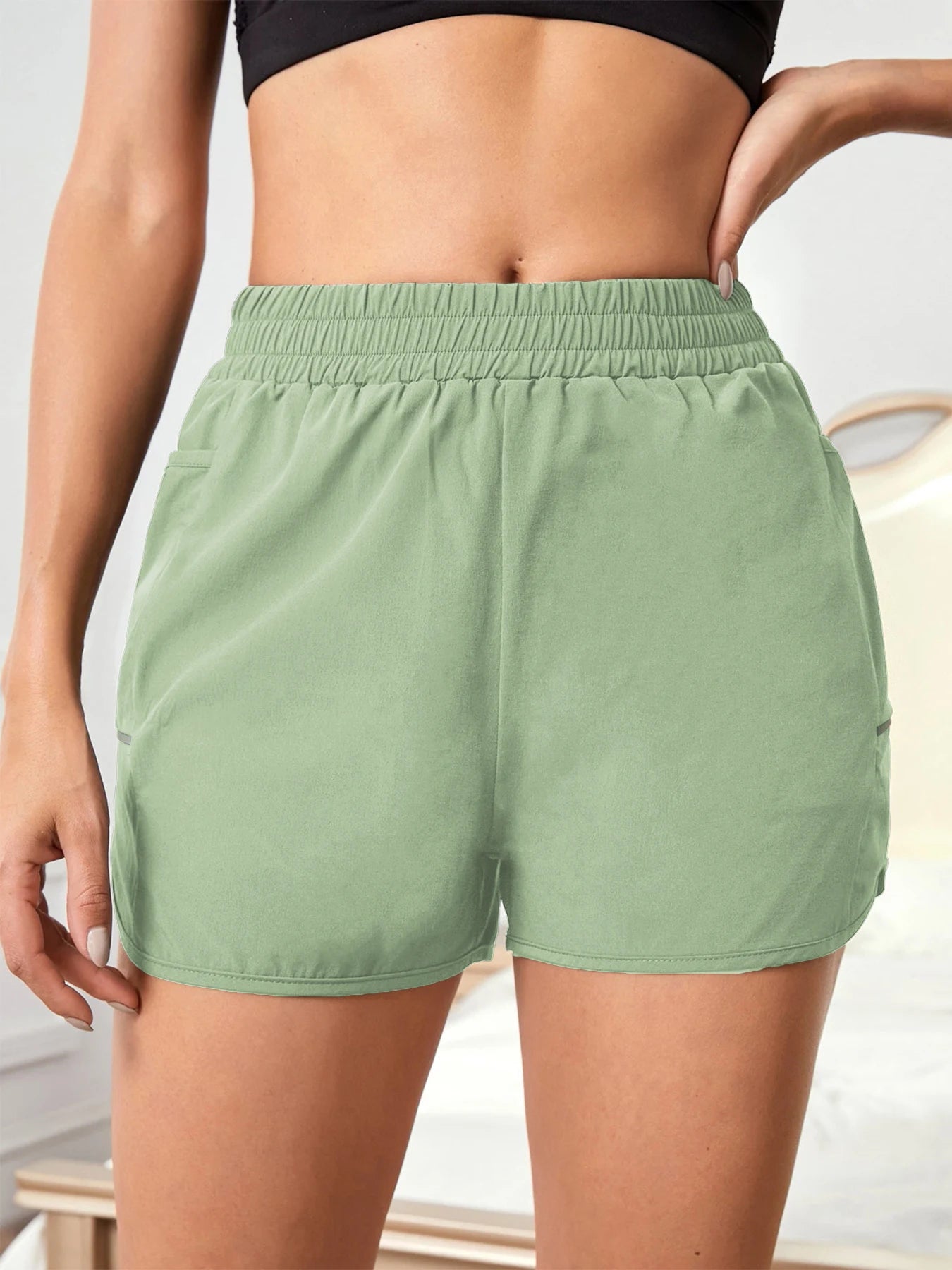 Women's Casual Sports Shorts with Mobile Pocket & Reflective Strips