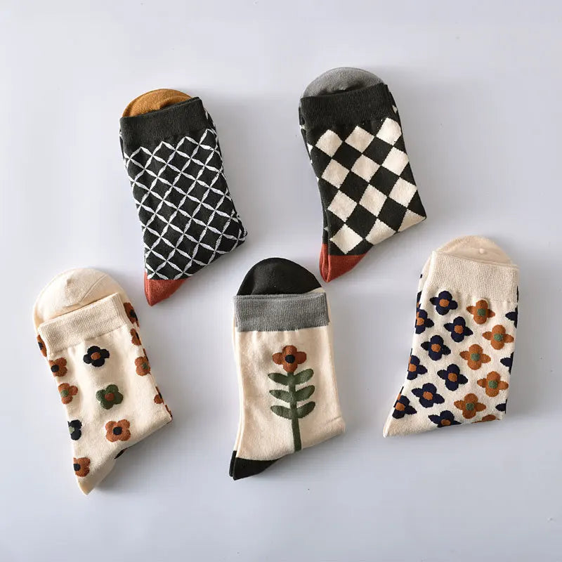 Cute Women's Cotton Socks | Retro Embroidery & Floral Styles