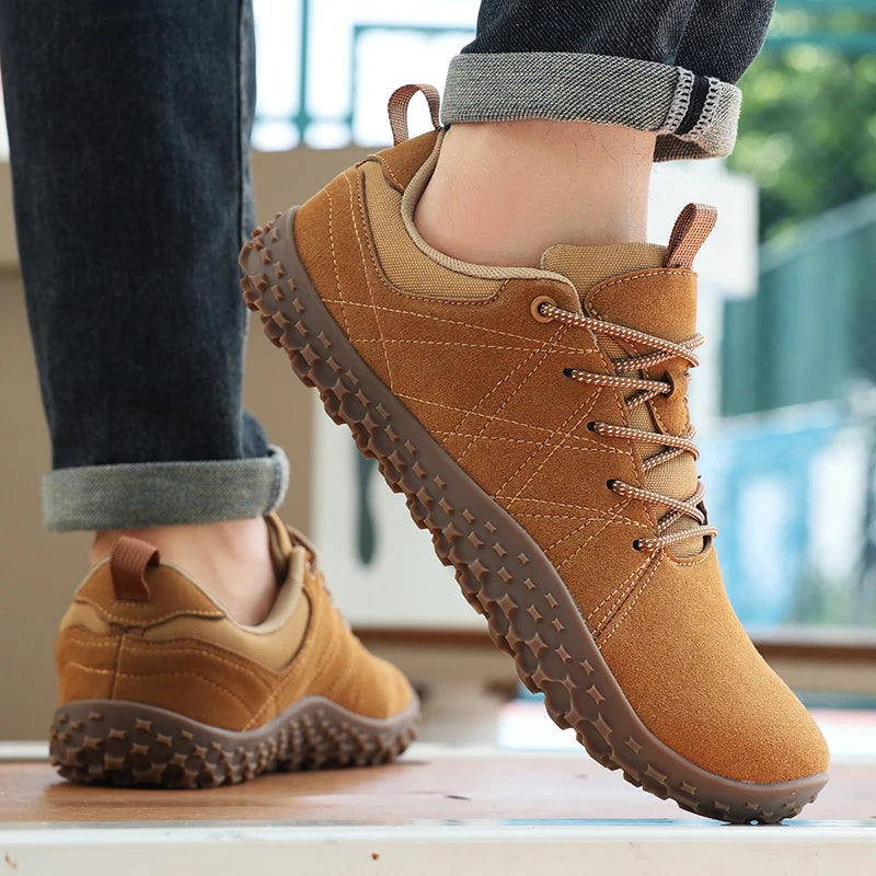 High Quality Leather Sports Shoes for Wide Feet | Anti-Slip Design