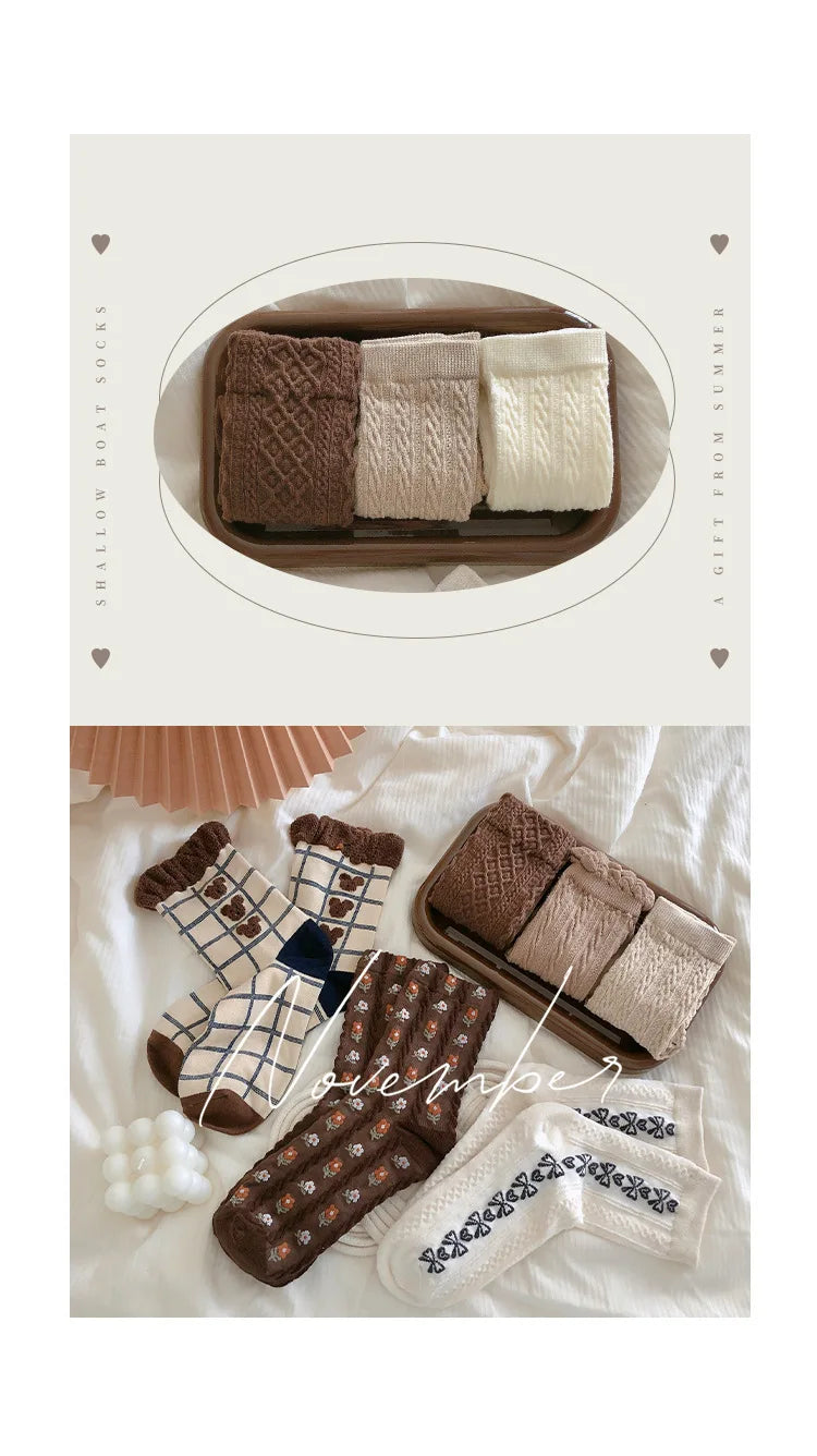 Cute Cartoon Bear Women's Winter Socks | Cozy Kawaii Cotton Socks