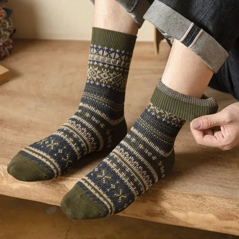 Men's Retro Geometric Pattern Middle Tube Socks | Stylish & Comfy