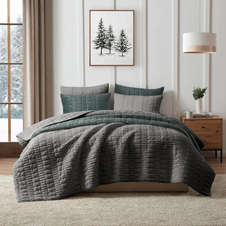 King Size Lightweight Faux Fur Comforter Set | Cozy Plush Bedding