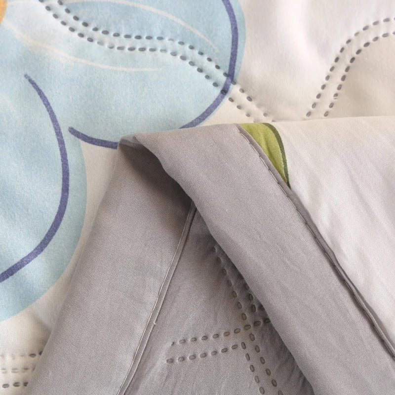 Breathable Summer Quilt - Lightweight Air Conditioned Blanket