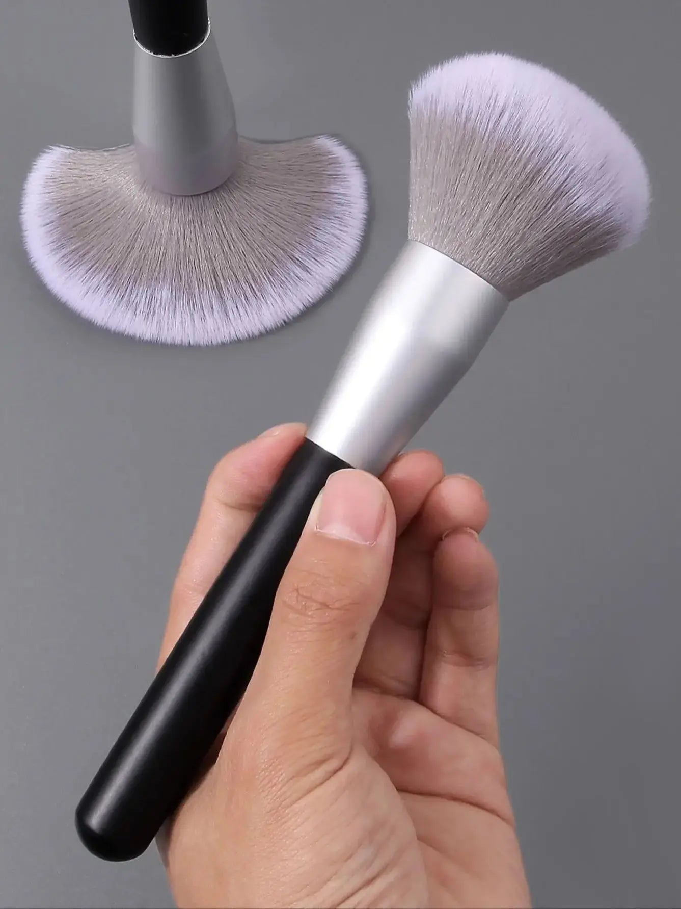 Fluffy Soft Bristle Makeup Brush | Professional Powder Blusher Setting Brush 2026