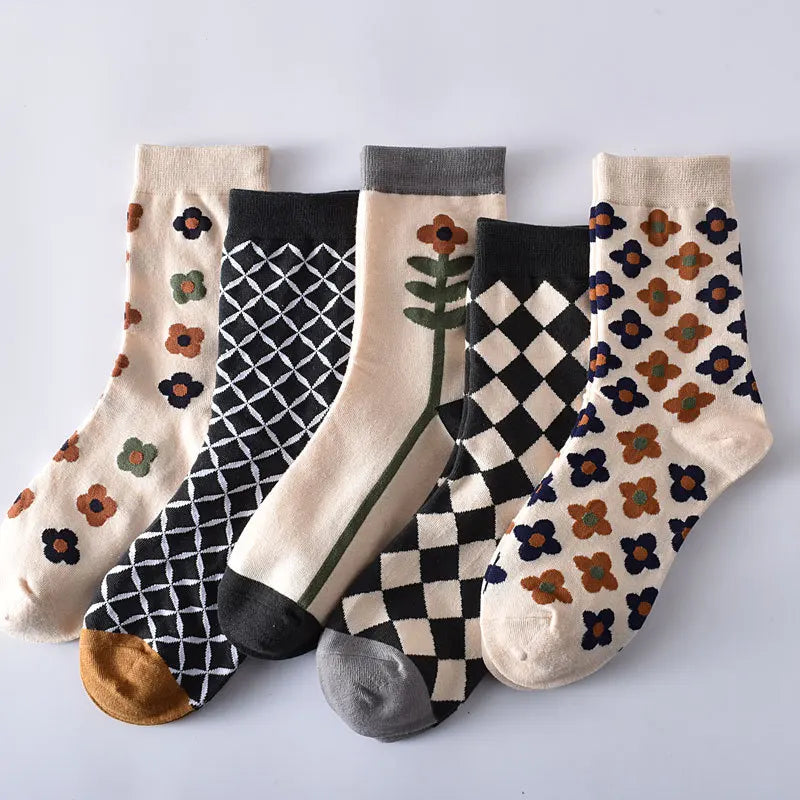 Cute Women's Cotton Socks | Retro Embroidery & Floral Styles