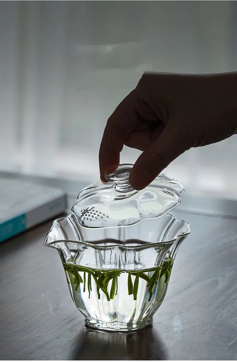 High Temperature Resistant Glass Tea Tureen with Strainer