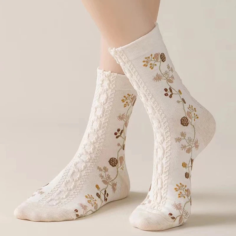 Trendy Women's Retro Art Tubular Socks | Cozy Autumn Essential
