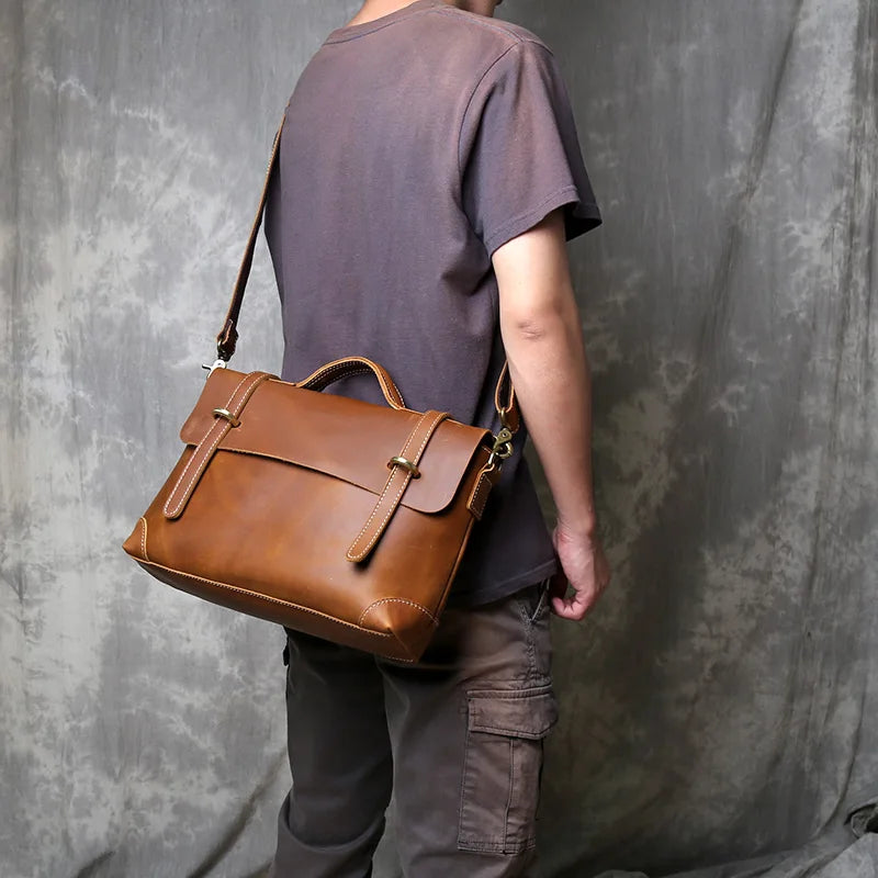 Retro Leather Commuter Handbag | Stylish & Versatile Bag for Men