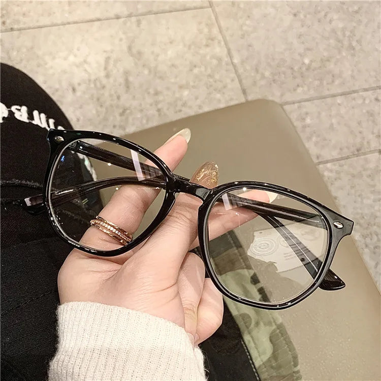 Retro Ultra Light Myopia Glasses | High-Definition Computer Frames