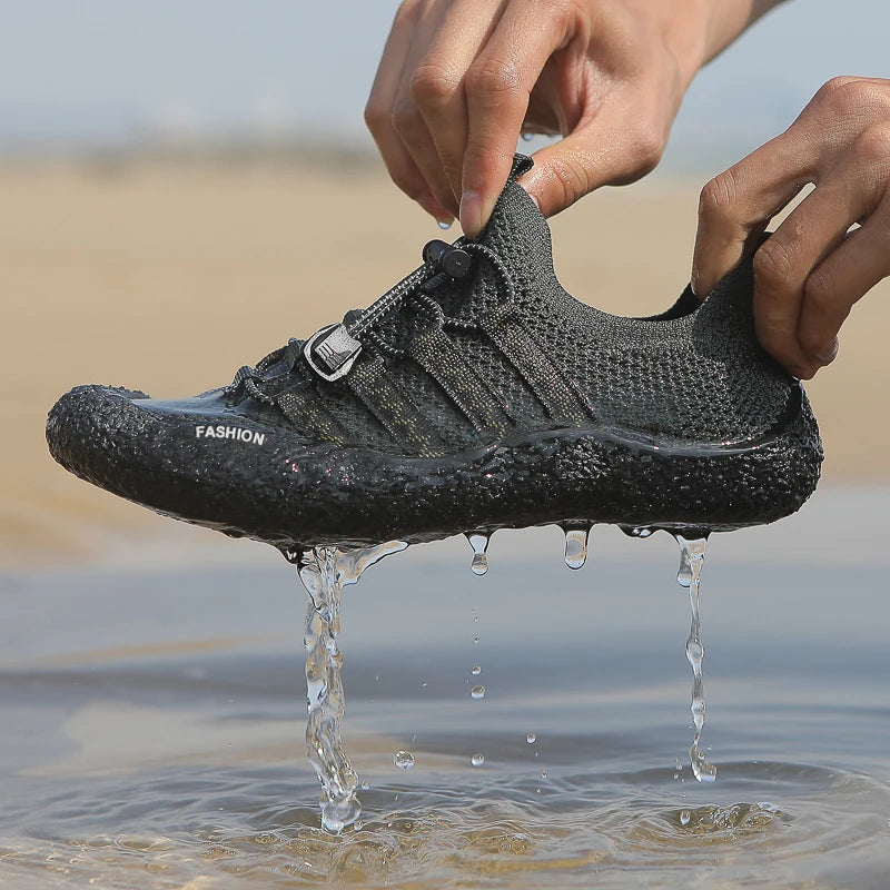 Couples Barefoot Hiking Shoes Lightweight Breathable Quick-Dry Beach Shoes Suitable for Fitness Outdoor Sports And Swimming