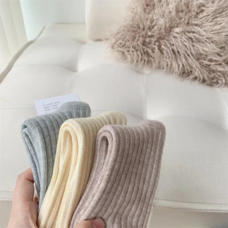 Cozy Thermal Crew Socks for Women | Luxurious Cashmere & Wool