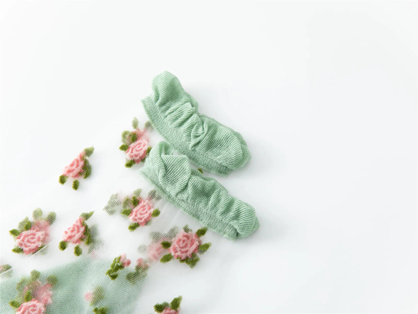 Women's Ultra-thin Lace Ruffle Socks | Vintage Rose Floral Style