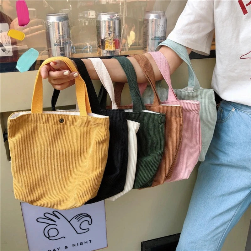 Elegante bolso de mano pequeño de terciopelo para mujer | Un esencial de estilo casual