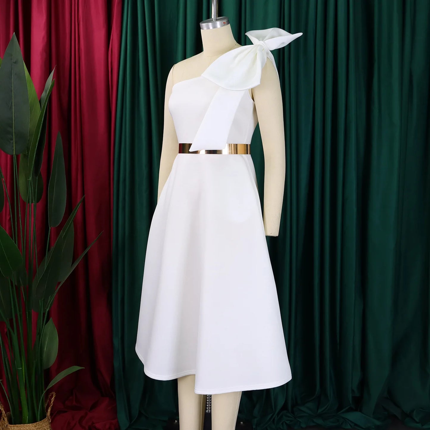 Elegant One Shoulder Dress for Women | Luxurious Summer Fashion