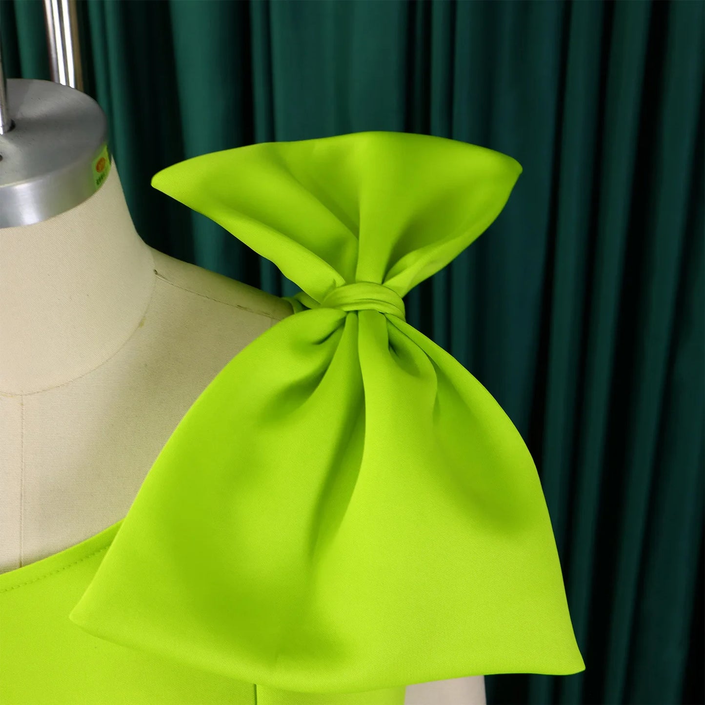 Elegant One Shoulder Dress for Women | Luxurious Summer Fashion