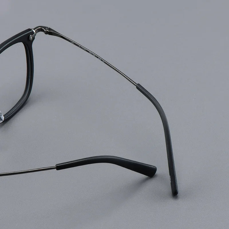 Men's Luxury Pure Titanium Rectangular Frame Eyeglasses