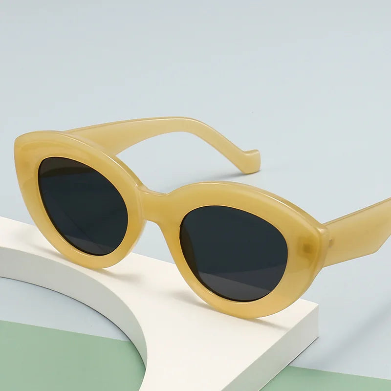 Vintage Thick Frame Oval Cat Eye Sunglasses | Trendy Street Style