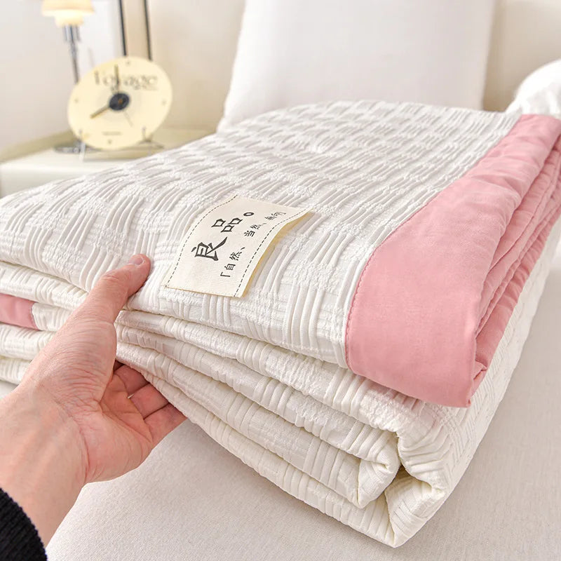 Lightweight Summer Waffle Quilt | Ideal for Home & Dorm
