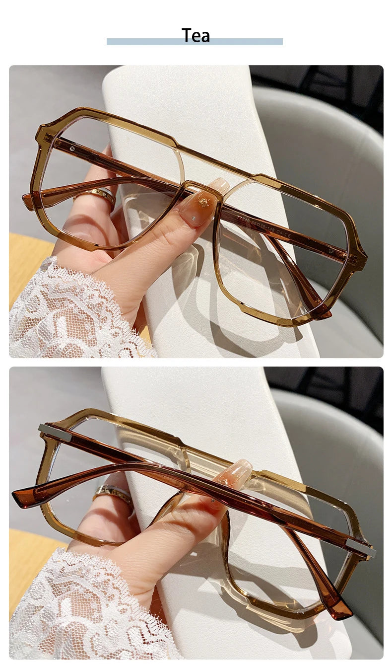 Stylish Women’s Oversized Myopia Glasses | Photochromic Eyeglasses 2026