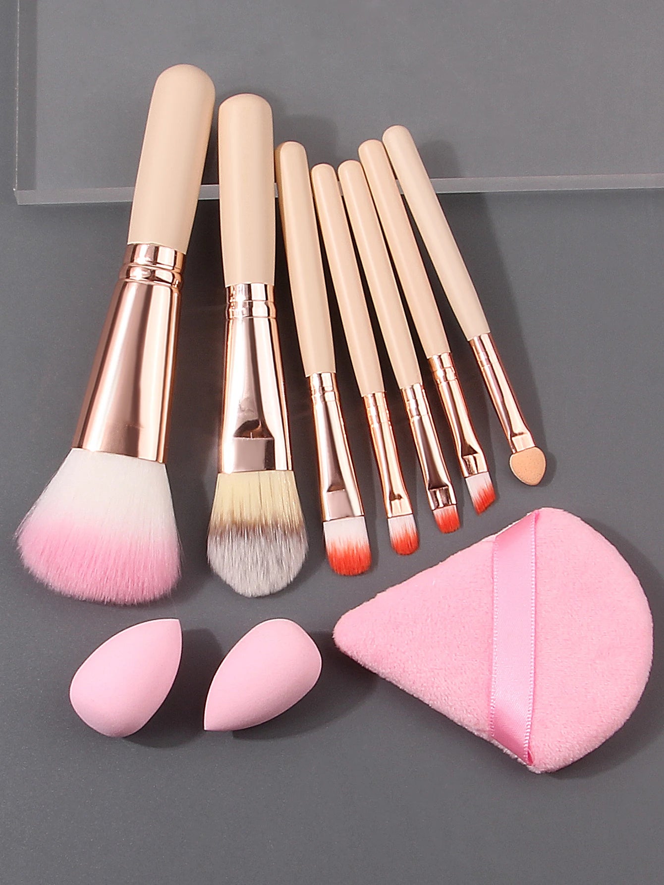 Versatile 10PCS Makeup Brush Set with Sponge & Puff | Beauty Essentials