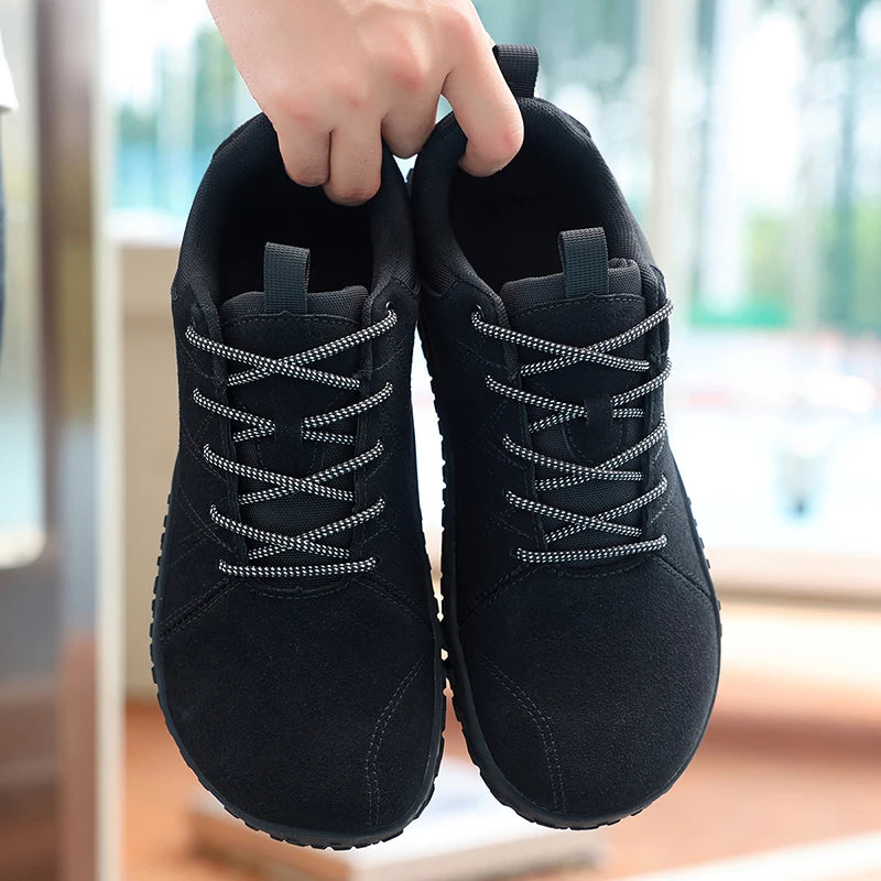 High Quality Leather Sports Shoes for Wide Feet | Anti-Slip Design