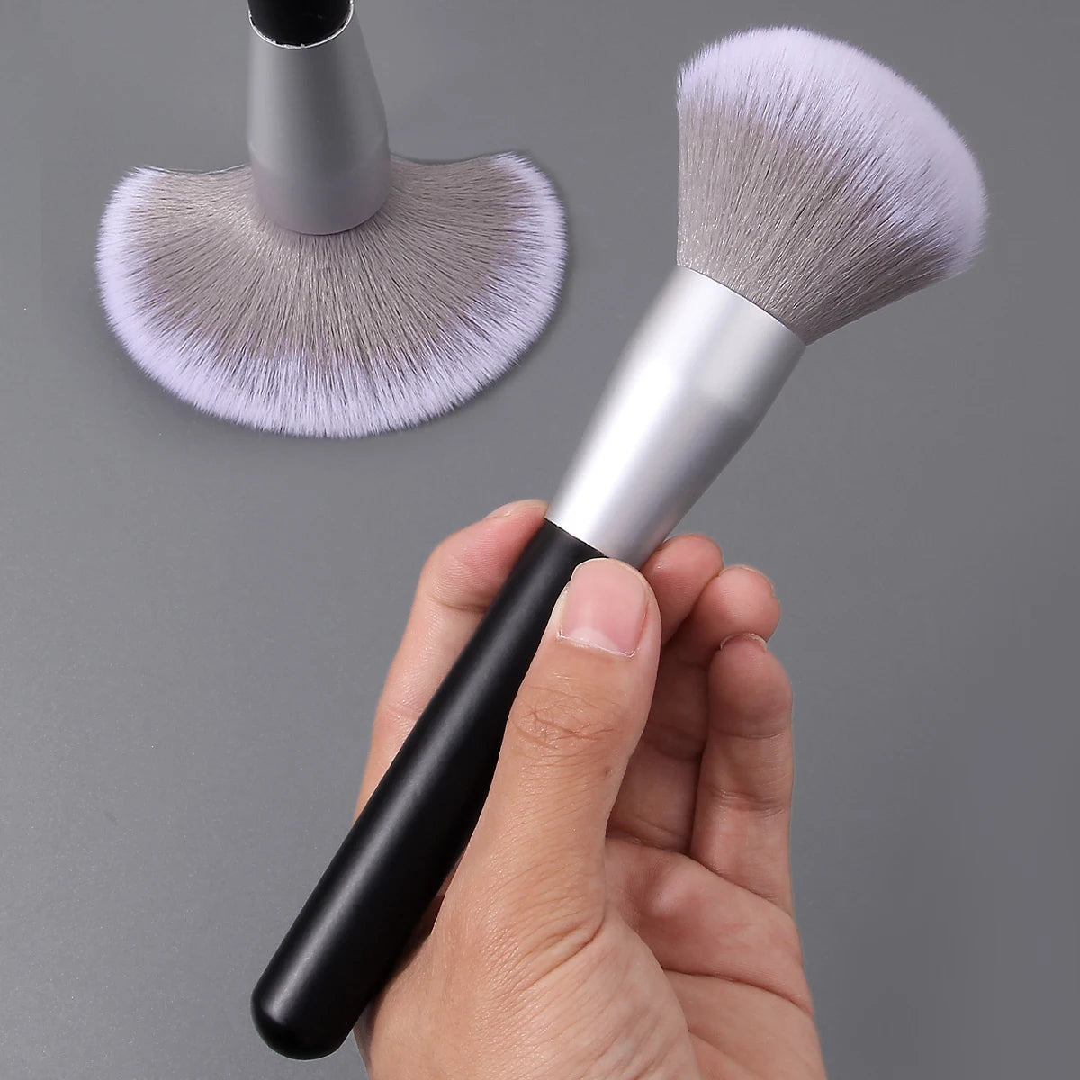 Fluffy Soft Bristle Makeup Brush | Professional Powder Blusher Setting Brush 2026