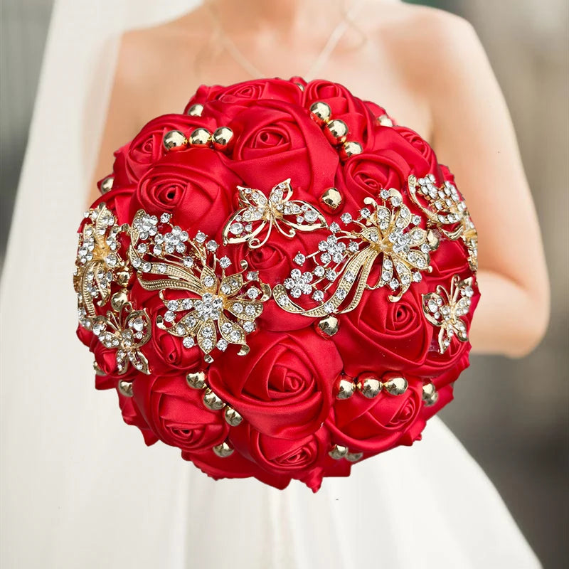 Impresionante ramo de boda azul marino para damas de honor | Elegante decoración floral
