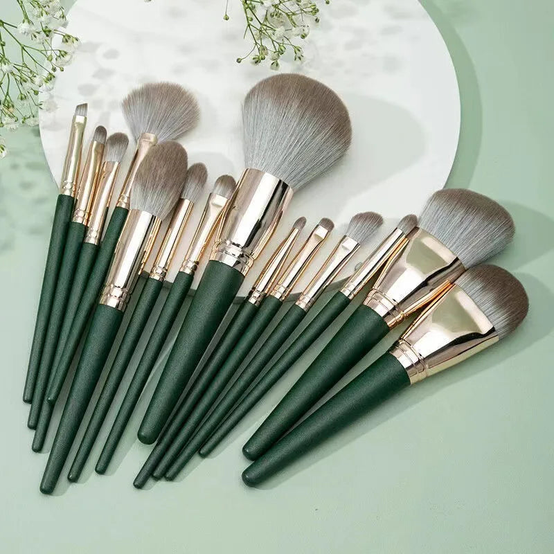 Super Soft Makeup Brush Set | 14 Essential Beauty Tools