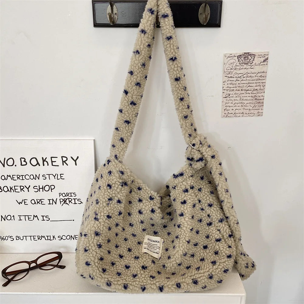 Large Capacity Plush Love Crossbody Bag for Autumn & Winter