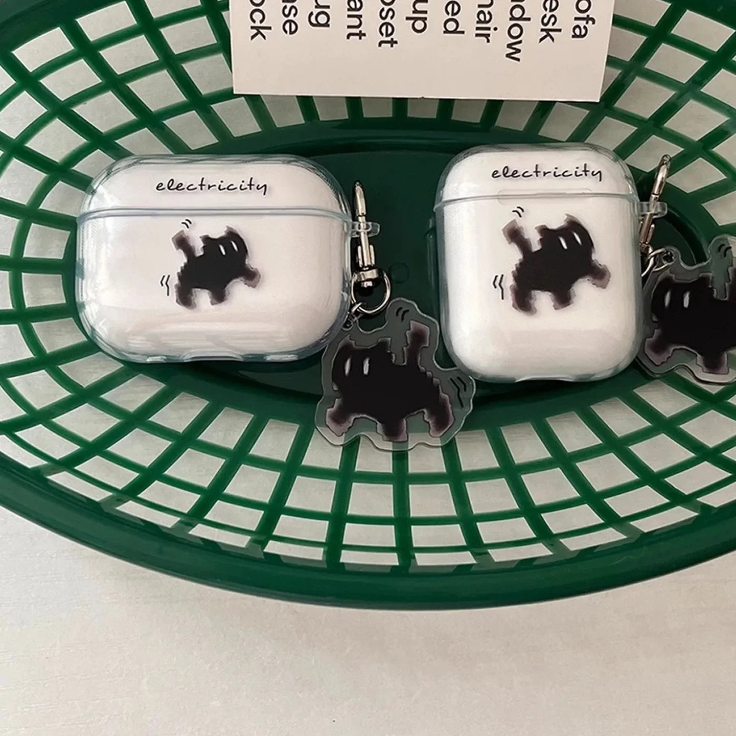 Bonita funda para AirPods de gato negro | Funda protectora y divertida para auriculares