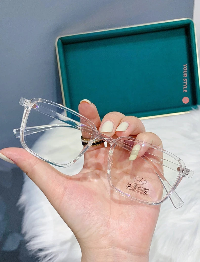 Stylish Myopia Glasses for Women | High-Definition Anti Blue Light